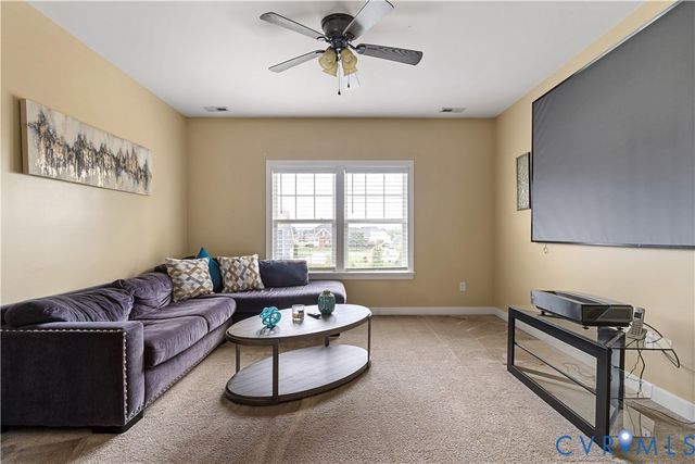 2018 James Overlook Dr, Chester, VA 23836