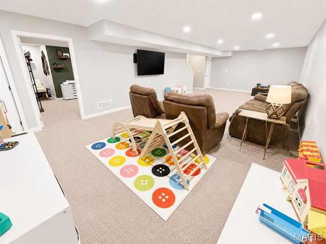 625 Lubbuck Court, Moscow Mills, MO 63362