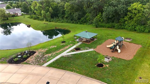 625 Lubbuck Court, Moscow Mills, MO 63362