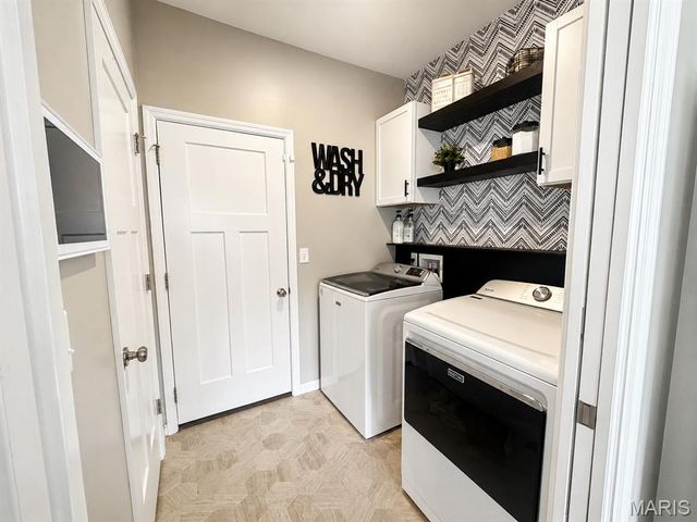 625 Lubbuck Court, Moscow Mills, MO 63362