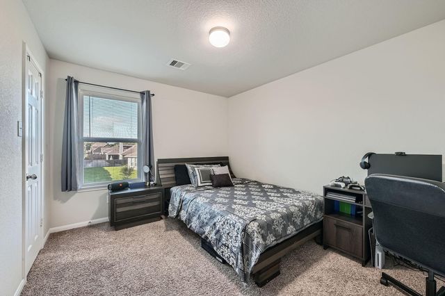 32714 Oak Heights Lane, Brookshire, TX 77423