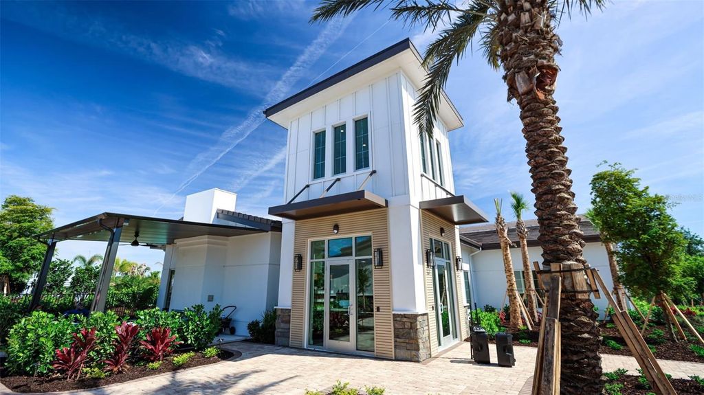 Image 30 of property listing at 18108 TAVERNSIDE TRAIL, Lakewood Ranch, FL 34211
