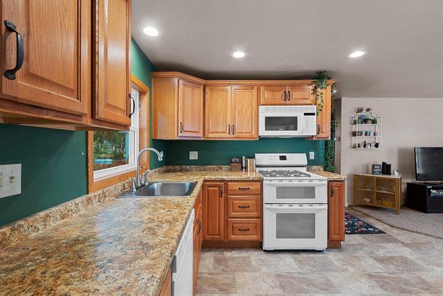 2532 LIBAL STREET, Green Bay, WI 54301