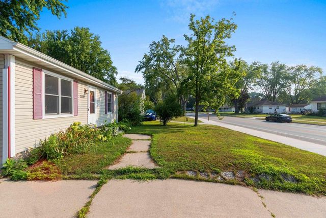 2532 LIBAL STREET, Green Bay, WI 54301