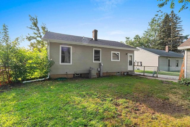 2532 LIBAL STREET, Green Bay, WI 54301