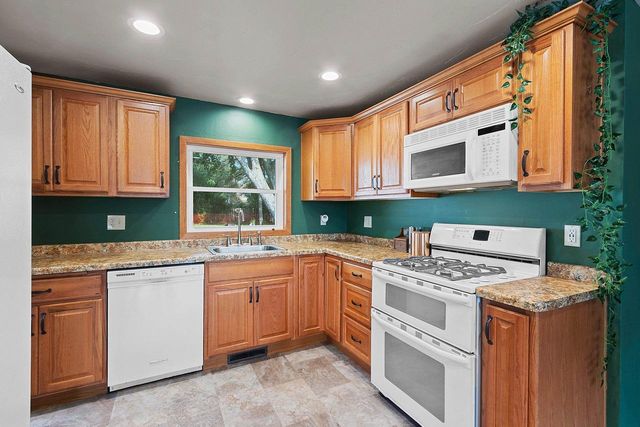 2532 LIBAL STREET, Green Bay, WI 54301