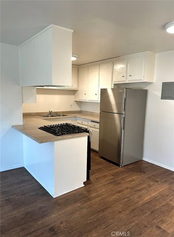 4221 E 60th st, Huntington Park, CA 90255