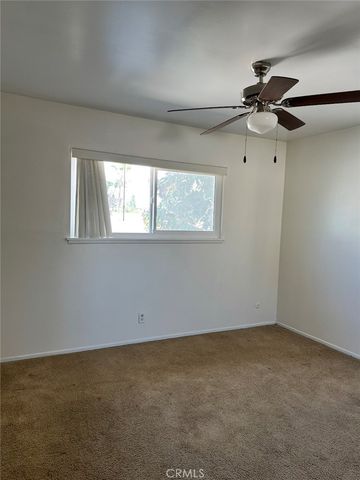 4221 E 60th st, Huntington Park, CA 90255