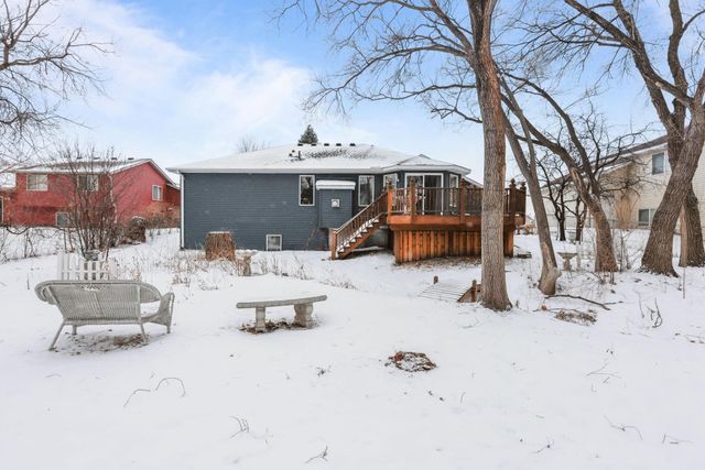 6600 Founders Parkway, Brooklyn Park, MN 55445