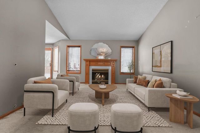 6600 Founders Parkway, Brooklyn Park, MN 55445