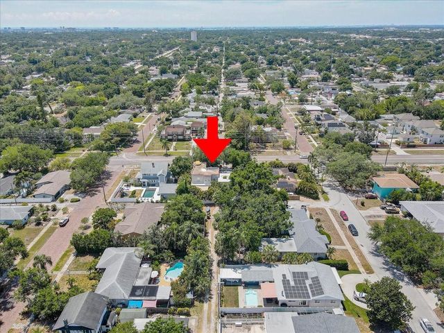 325 49TH STREET N, St Petersburg, FL 33710