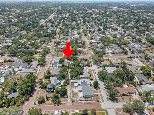 325 49TH STREET N, St Petersburg, FL 33710