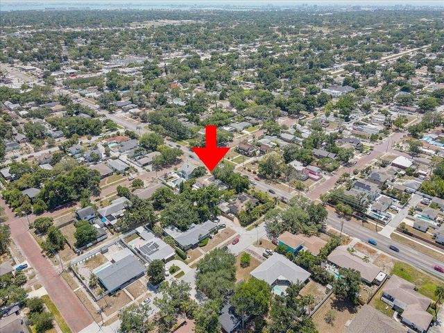 325 49TH STREET N, St Petersburg, FL 33710