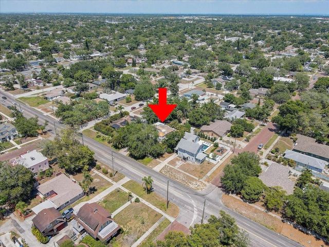 325 49TH STREET N, St Petersburg, FL 33710
