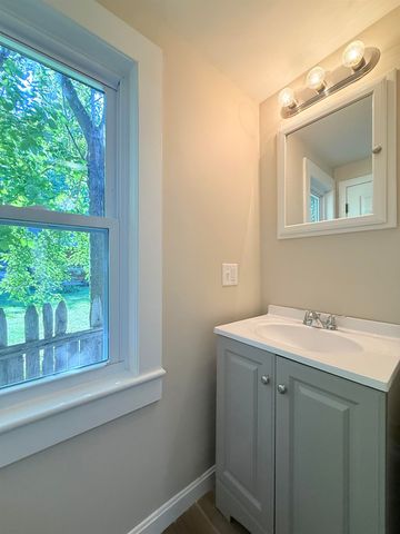 23 Jackson Street, Concord, NH 03301