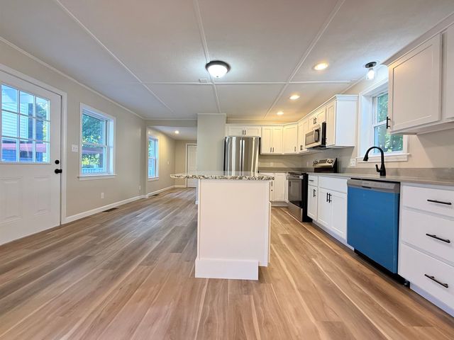 23 Jackson Street, Concord, NH 03301