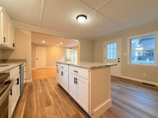 23 Jackson Street, Concord, NH 03301