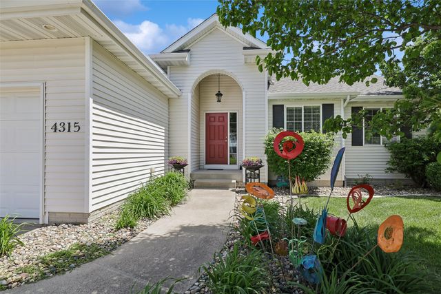 4315 127th Street, Urbandale, IA 50323