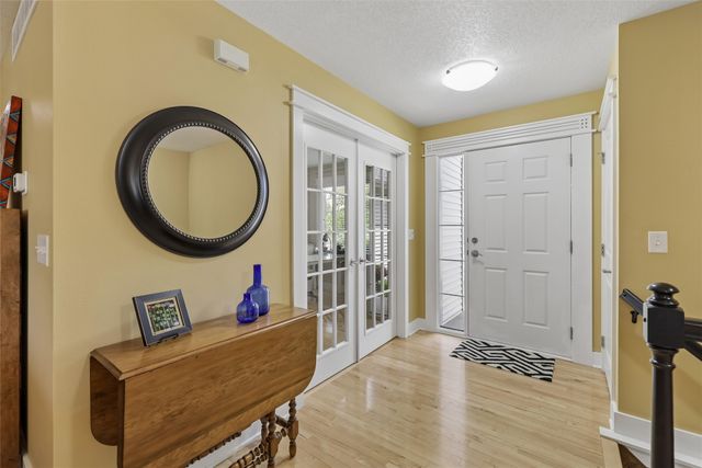 4315 127th Street, Urbandale, IA 50323