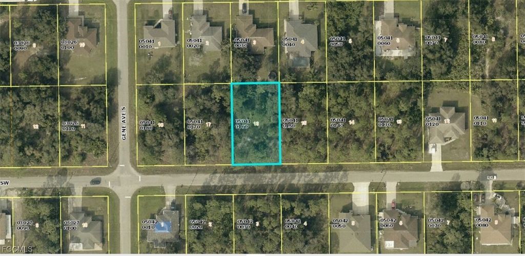2712 52nd ST SW, Lehigh Acres, FL 33976