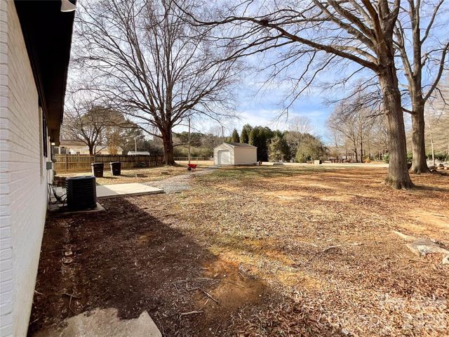 1024 Willoughby Road, Monroe, NC 28110