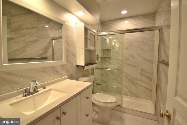 7010 VEGA CT, Derwood, MD 20855