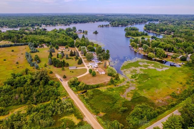 510 Mix Road, Gladwin, MI 48624