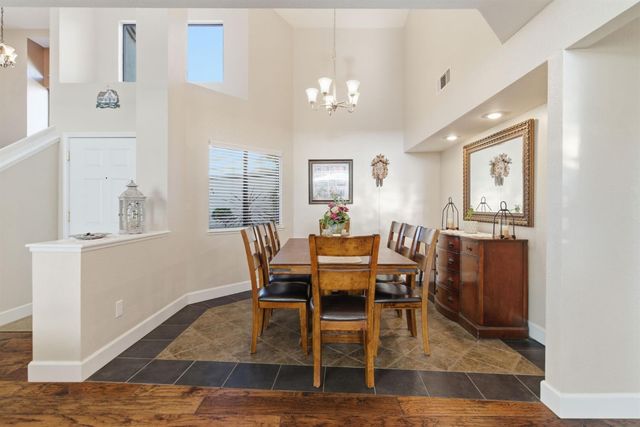 4324 Copper Cliff Ln, Modesto, CA 95355