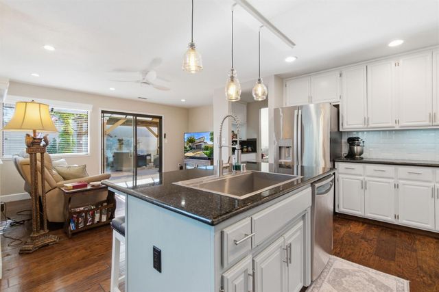 4324 Copper Cliff Ln, Modesto, CA 95355