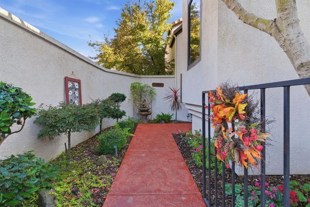 4324 Copper Cliff Ln, Modesto, CA 95355