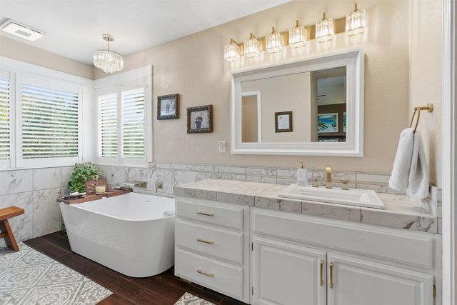 4324 Copper Cliff Ln, Modesto, CA 95355