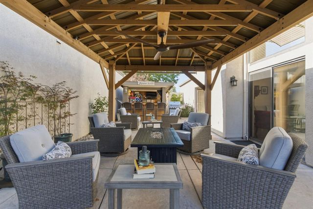 4324 Copper Cliff Ln, Modesto, CA 95355