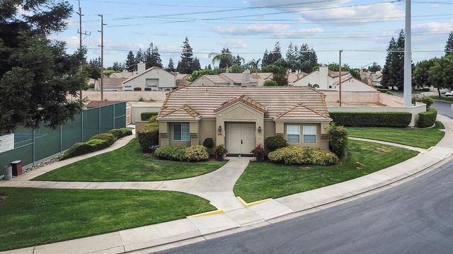 4324 Copper Cliff Ln, Modesto, CA 95355