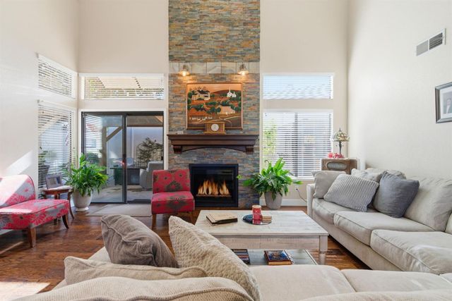 4324 Copper Cliff Ln, Modesto, CA 95355