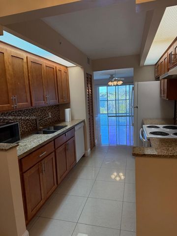 1201 SW 141st Ave 304J, Pembroke Pines, FL 33027