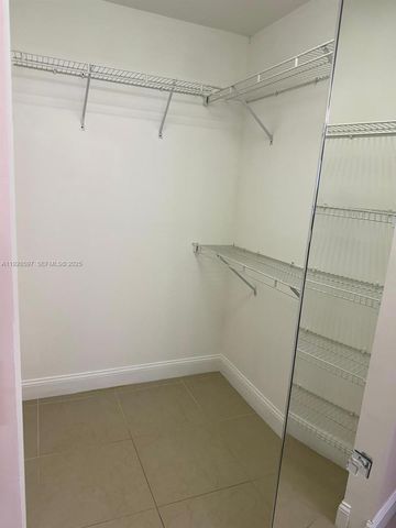 1201 SW 141st Ave 304J, Pembroke Pines, FL 33027