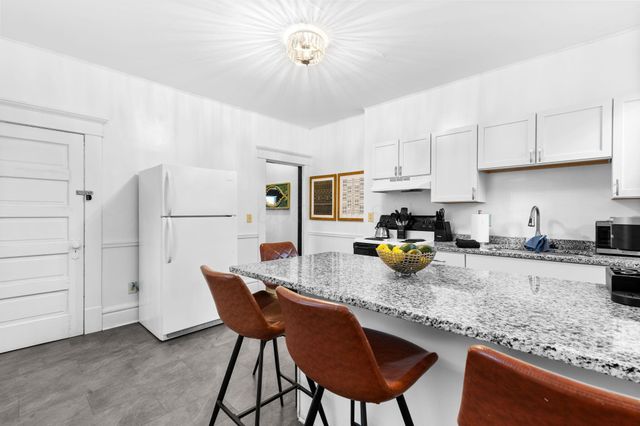 726 Kerr Street, Columbus, OH 43215