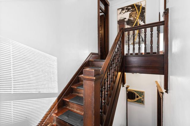 726 Kerr Street, Columbus, OH 43215