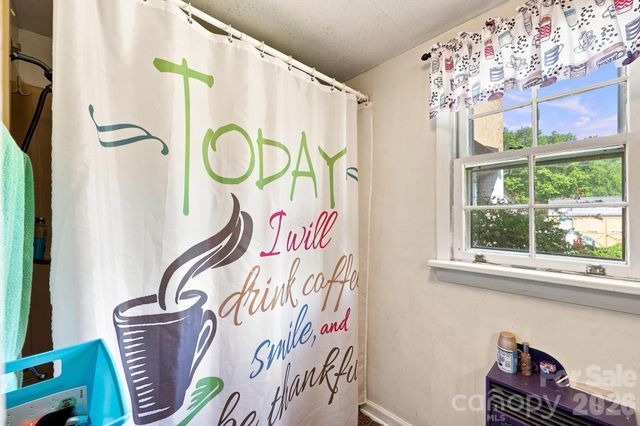 512 W Bank Street, Salisbury, NC 28146