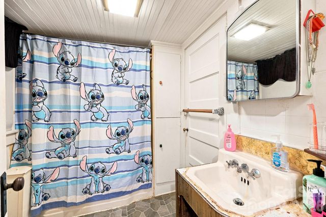512 W Bank Street, Salisbury, NC 28146