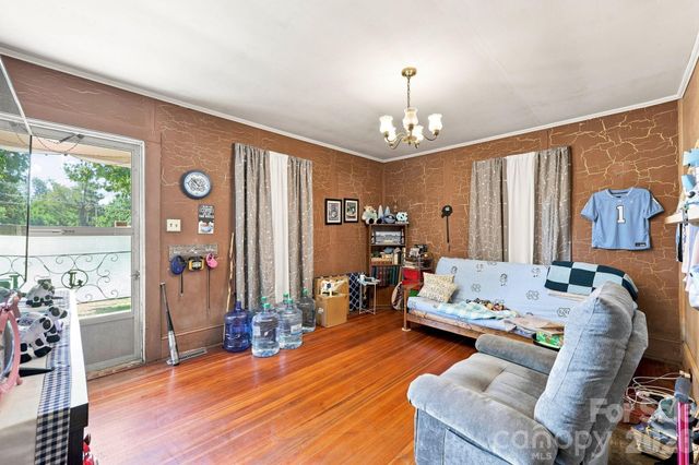512 W Bank Street, Salisbury, NC 28146