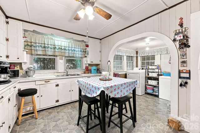 512 W Bank Street, Salisbury, NC 28146
