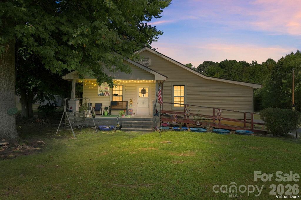 512 W Bank Street, Salisbury, NC 28146