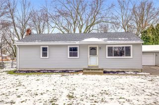 3930 Wadsworth Road, Barberton, OH 44203