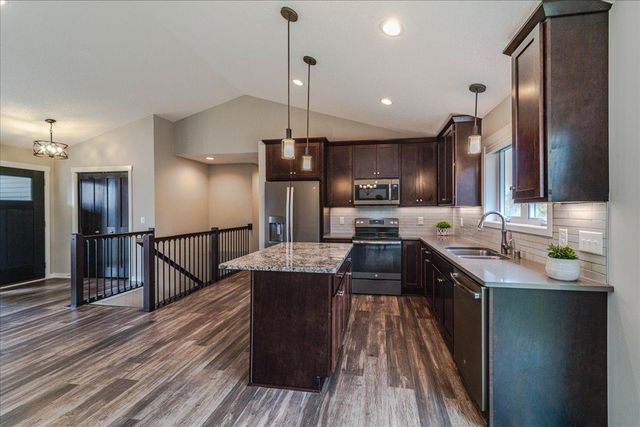 236 Hawaii Street SE, Lonsdale, MN 55046