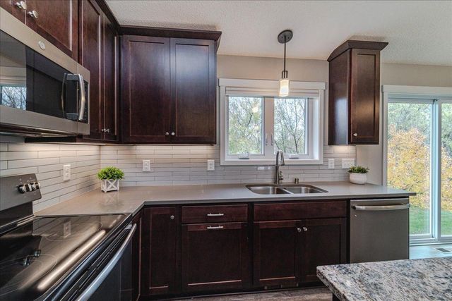 236 Hawaii Street SE, Lonsdale, MN 55046