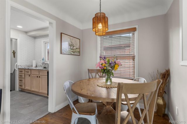 15107 Aster Avenue, Allen Park, MI 48101