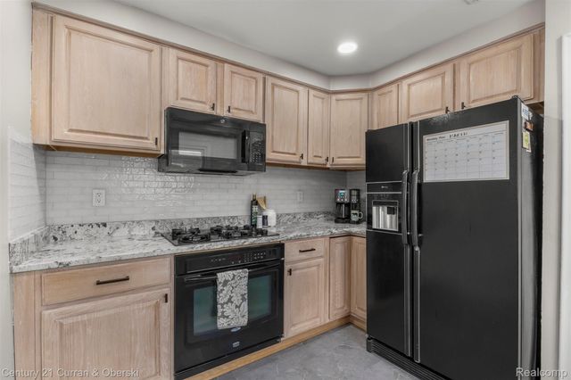 15107 Aster Avenue, Allen Park, MI 48101