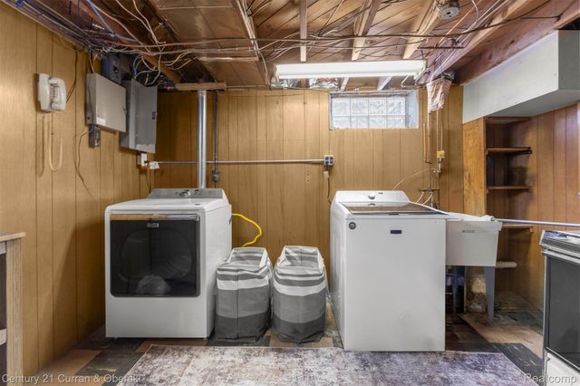 15107 Aster Avenue, Allen Park, MI 48101