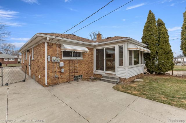 15107 Aster Avenue, Allen Park, MI 48101